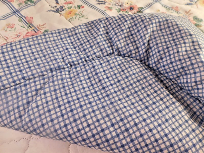 4 pc Twin Bed Set Comforters /& Pillow shams Reversible Floral to gingham check cool and crisp 64w x 80 long each new old stock all cotton