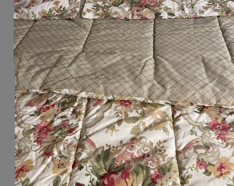 Full sz comforter flowers to green design two euro shams channel quilted by hand 62 x 82" new old stock  floral 3 pc Westpointe Stevens