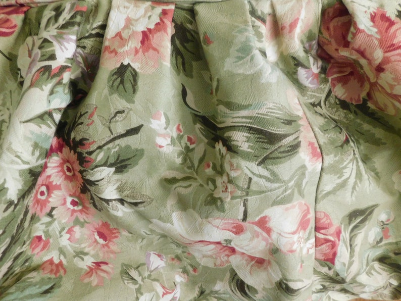 Vanity Bench Custom Slip Cover Floral 100/% Cotton w Heavy Lining 22 .5 x 13.5 18.5 long w 3 gathered sides green w pink Flowers