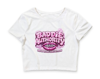 バディ・オーソリティ ソフト・リュクス ピンク バブリー クロップTシャツ インディア・ローズ・コレクション