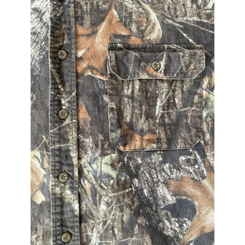 Camisa de franela grande para hombre FieldStaff de los 90, estampado de camuflaje Mossy Oak Breakup, manga larga, estilo Y2K. imagen 9