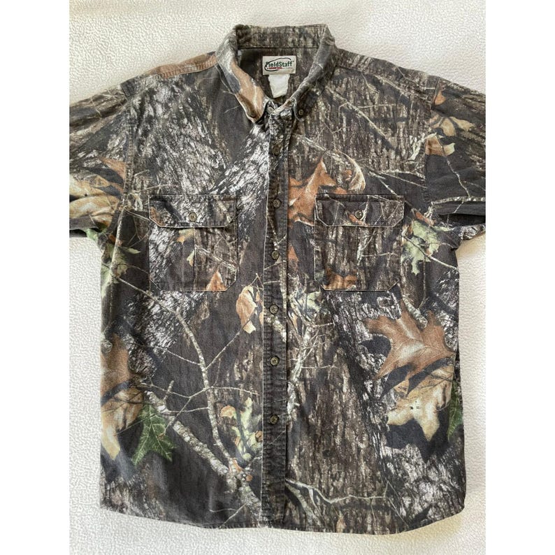 Camisa de franela grande para hombre FieldStaff de los 90, estampado de camuflaje Mossy Oak Breakup, manga larga, estilo Y2K. imagen 4