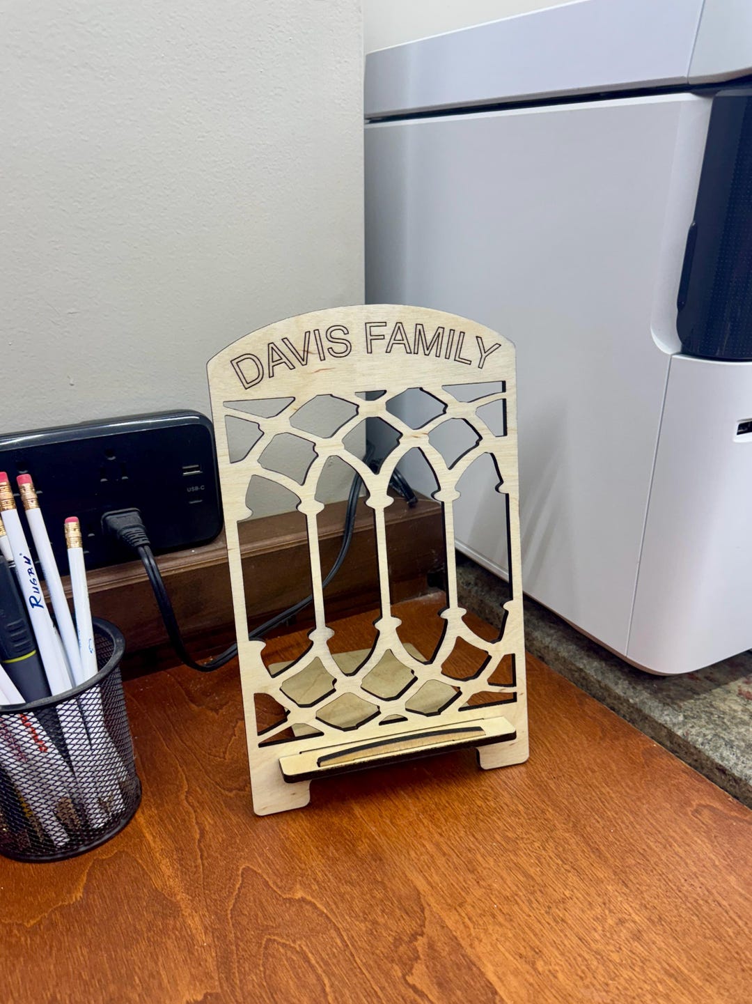 Picture Display Stand Howland Picture Display Stand Easel Photo Holder Natural Wood Desk ...