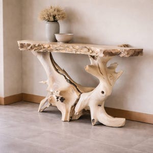 Bijzettafel van natuurlijk drijfhout met sculpturale basis - handgemaakte haltafel, organische accenttafel in de gang van massief hout