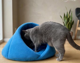 Cozy Fleece Cave Pet Bed for Cats and Small Dogs | Calming Hideaway Nest