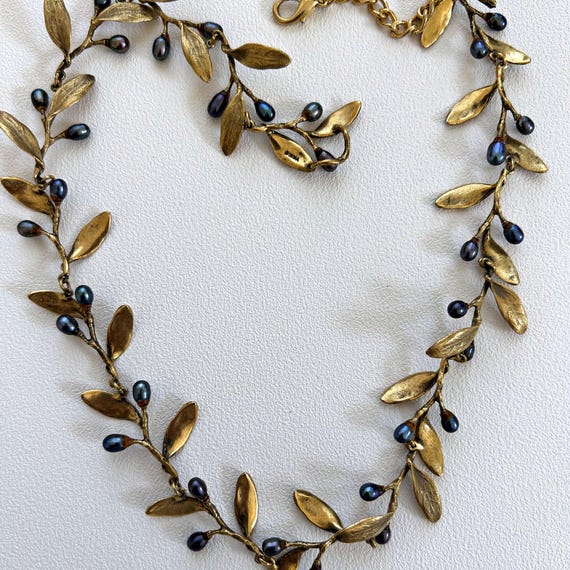 Vintage MMA Metropolitan Museum of Art Necklace, Gold… - Gem