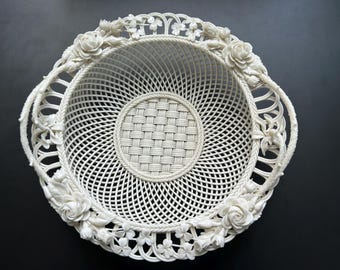 Antique Belleek Basket c.1921-1954, Hand-Woven Irish Porcelain, Applied Roses Shamrocks, 4-Strand Black Mark Era, Fermanagh Ireland