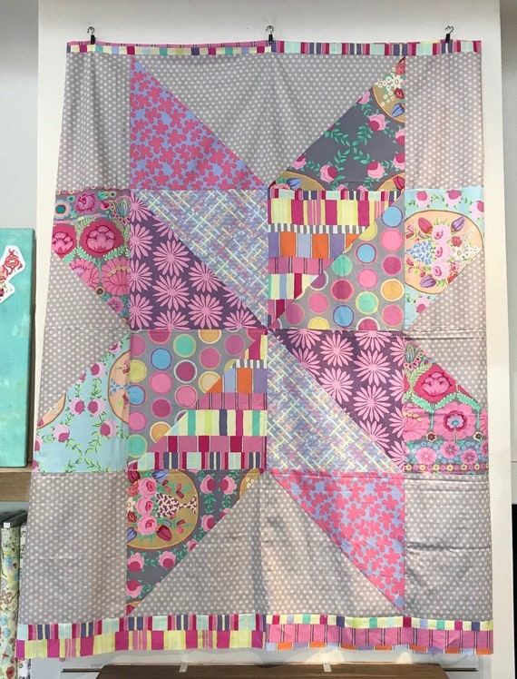 Grace County Barn Raising Quilt Kit Pastel Version House Etsy