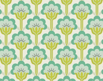 Heather Bailey True Colors - Turquoise Pop Blossom - 1/2 yard cotton quilt fabric 516
