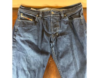 Diesel Industry Denim Division Mens Vintage Dark Wash Straight Leg Jeans Size 34