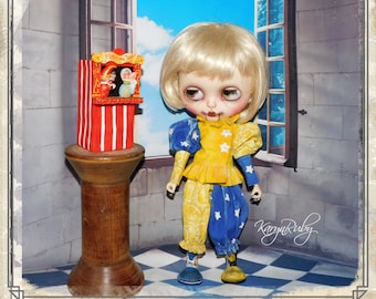 Blythe ~ Período renacentista inspirado en payasos vintage ~ 2 piezas ~ Por KarynRuby