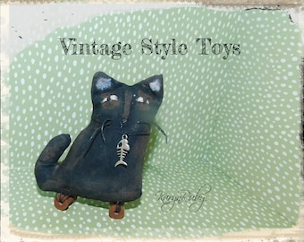 Blythe ~OOAK - Sin pedidos personalizados~ Juguete de estilo vintage ~ WhiMsiCaL Black Cat para Blythe por el artista KarynRuby