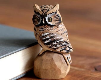 Hand Carved Wooden Owl Figurine Statue Ornaments Snowy