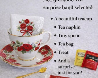 Caja sorpresa con taza de té, juego de té seleccionado, servilleta, tés y galletas sorpresa (versión infantil disponible).