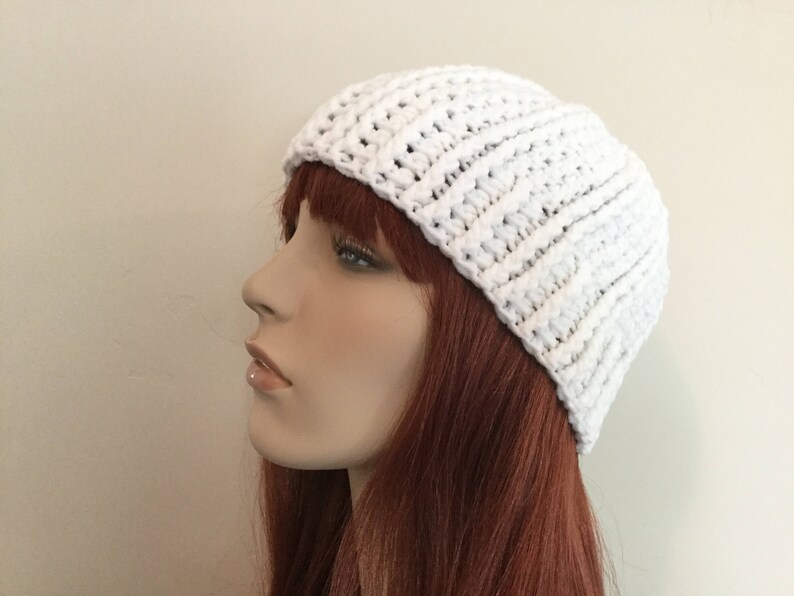 - READY TO SHIP! White Crochet Ribbed Beanie