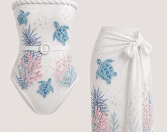Bestickter Meeresschildkröten-Badeanzug-Set mit Sarong, Coastal Resort Beachwear