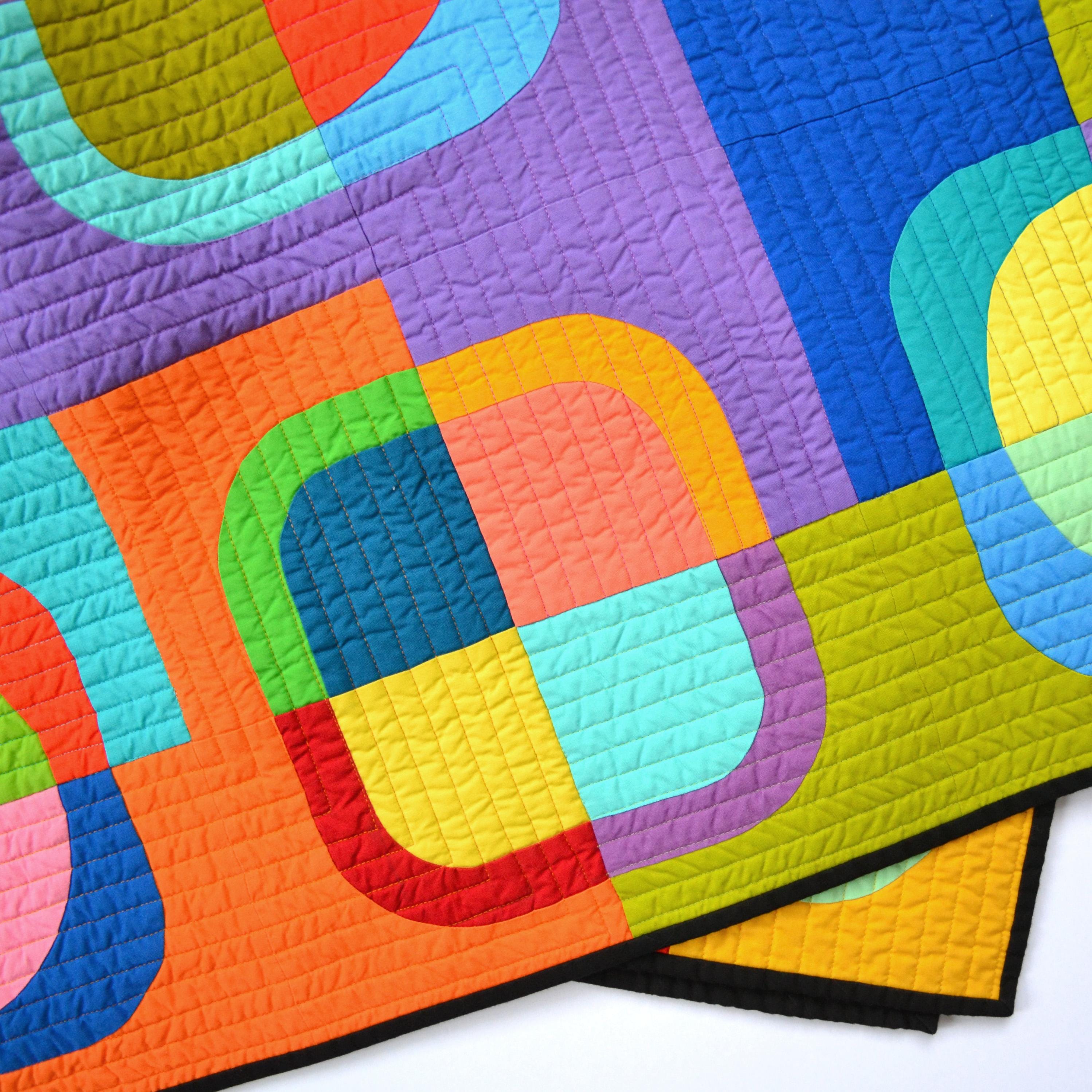Modern Geometric Quilt, Color Block Quilt, Bright Lap Quilt, Circle ...