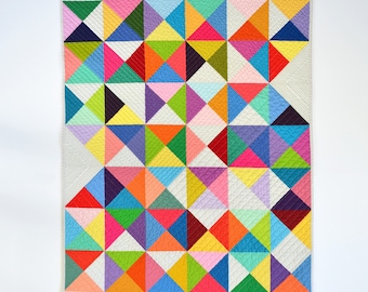 Geometric Baby Quilt, Baby Quilt, Modern Baby Quilt, Quilted Wall Hanging, Graphic Baby Quilt