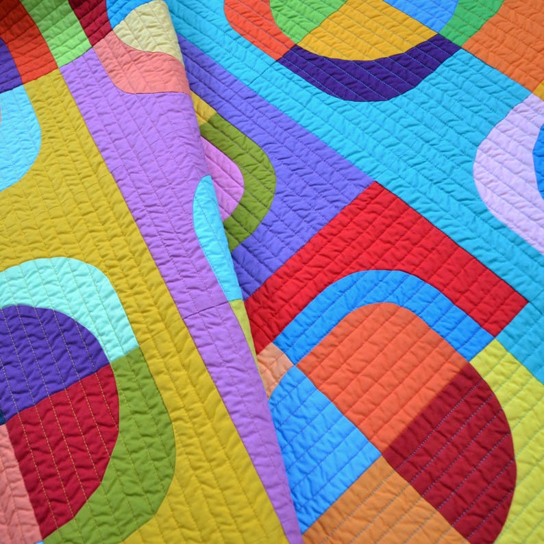 Modern Geometric Quilt, Color Block Quilt, Bright Lap Quilt, Circle ...