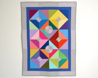 Geometric Baby Quilt, Baby Quilt, Modern Baby Quilt, Quilted Wall Hanging, Graphic Baby Quilt