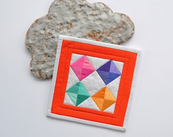 Mini Quilt, Geometric Quilt, Quilted Mug Rug, Fabric Postcard, Mini Quilt,  Mini Mini Quilt