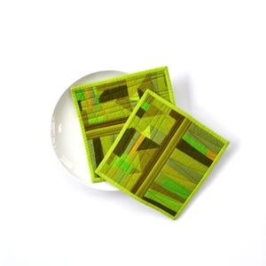Green Quilted Pot Holders, Green Pot Holders, Modern Kitchen Decor, Green Pot Holders,  Green Hot Pads, Hostess Gift