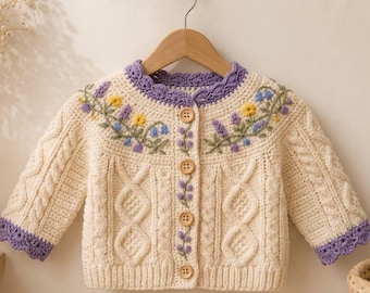 Patrón de cárdigan de bebé a crochet / Suéter bordado con flores, estilo vintage para niños pequeños (patrón en PDF)