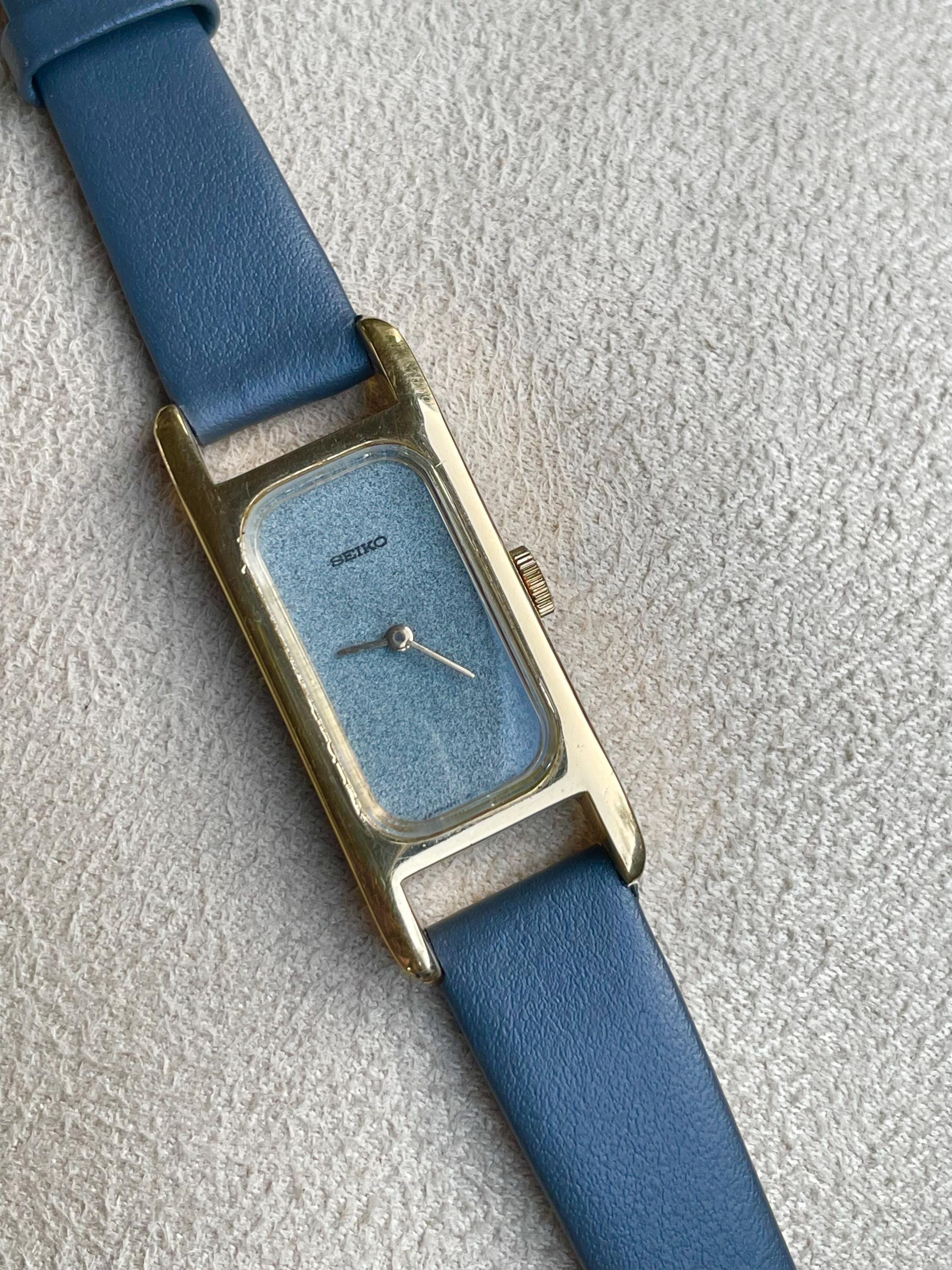 1976 Watch - Etsy Canada