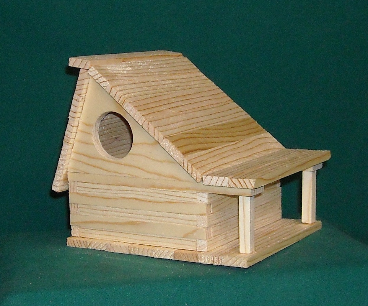 Wooden Birdhouse Kit