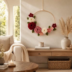 Classic Rose Crochet Wreath Pattern PDF, Boho Floral Wall Decor Tutorial (Digital Download)