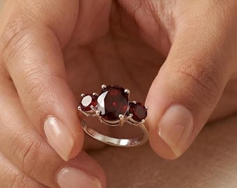 Sterling Silver Trilogy Garnet Ring | Vintage Style Deep Red Gemstone Band