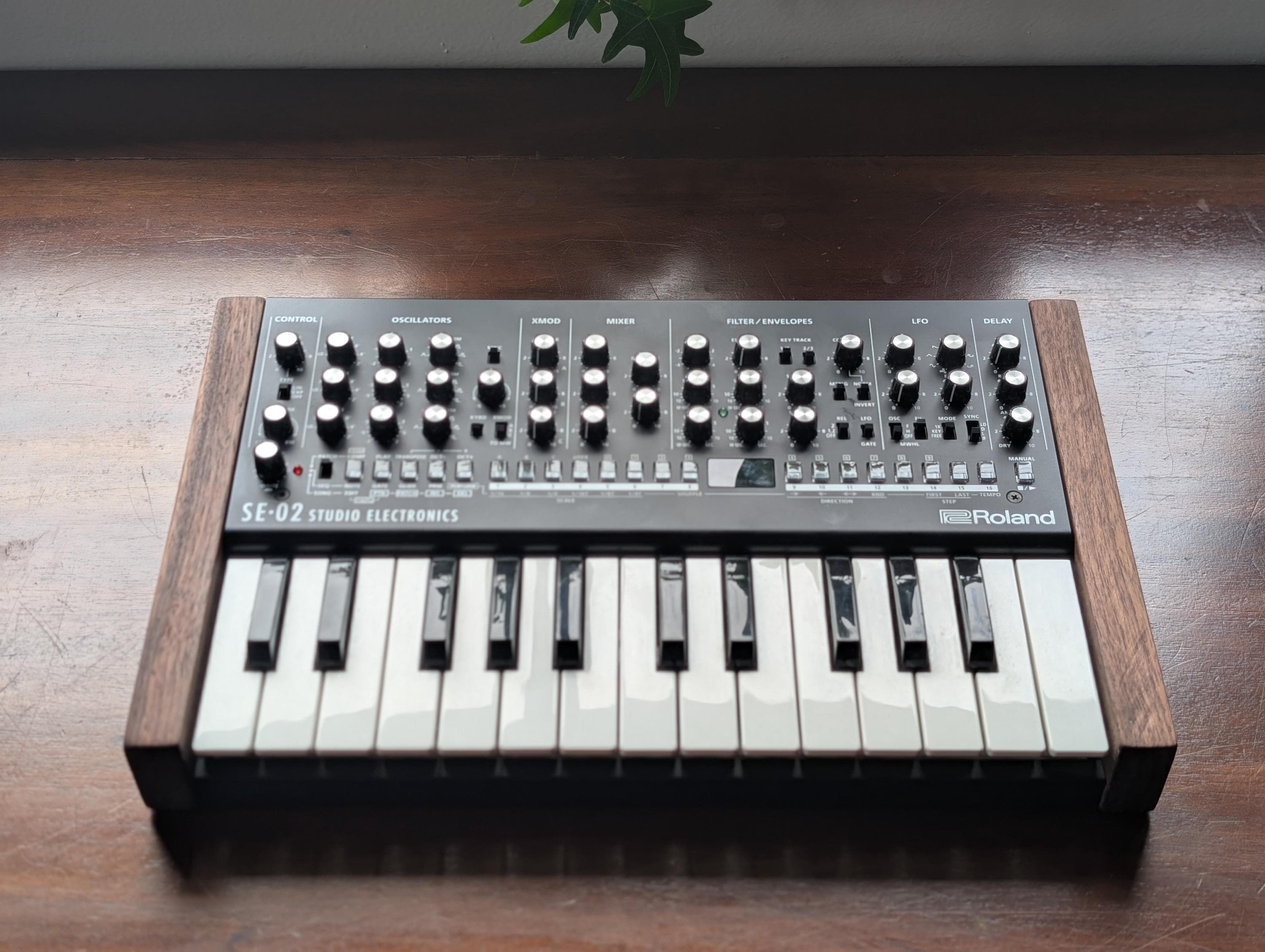 Roland Se 02 Stand - Etsy