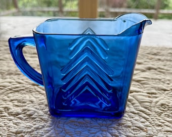 Aren’t deco Hazel Atlas chevron cobalt glass creamer pitcher