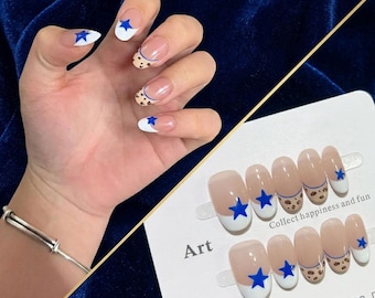 Uñas postizas reutilizables con punta francesa y estampado de leopardo de Blue Star – Forma almendrada mediana