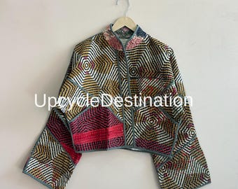 Handgemaakt boho gewatteerd cropjack Minimal patchworkjack Indie Wear