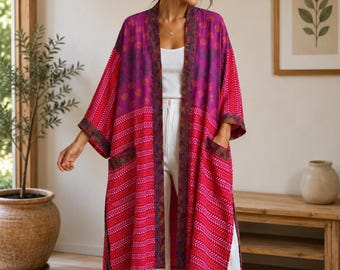 Geüpcycled boho patchwork kimonojack, vintage zijden stofdoekvest, festivalcover-up