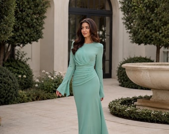 Elegant Pleated Maxi Dress: Long Sleeve Formal Evening Gown Outfit