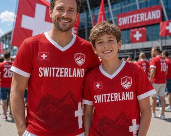 Camiseta de fútbol de Suiza con nombre y número personalizados. Ropa de fútbol para el día del partido de Suiza. Ropa de festival para mujer. Estilo moderno y elegante.