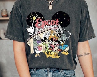 Comfort Colors Retro Epcot Mickey Friends World Tour-shirt