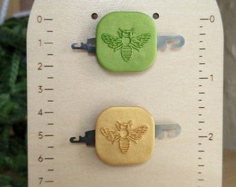 Embossed Bee Needle Minder & Threader Magnet. Polymer Clay. Gift for Stitchers, Needle Crafters, Thread Artists