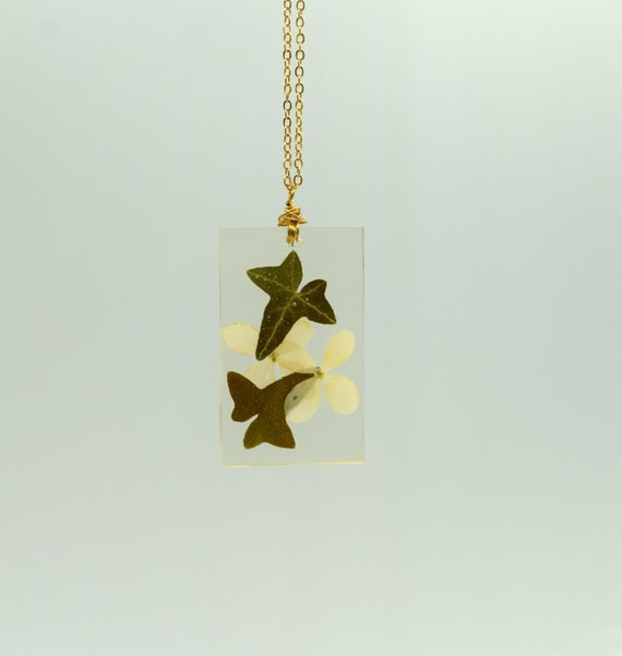resin plant jewelry