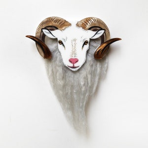 Aries Laser cut white acrylic and grey faux fur Norwegian ram sheep brooch star sign zodiac image 2