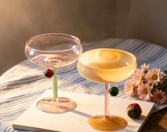 Verres à cocktail en verre soufflé, vaisselle en vitrail, verrerie esthétique exquise, cadeaux uniques, verrerie d'art artisanale