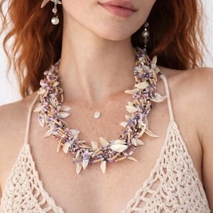 Collar vintage de cuentas de semillas con diseño de sirena costera y perlas de nácar, estilo indie bohemio, 49,5 cm (19,5 pulgadas)