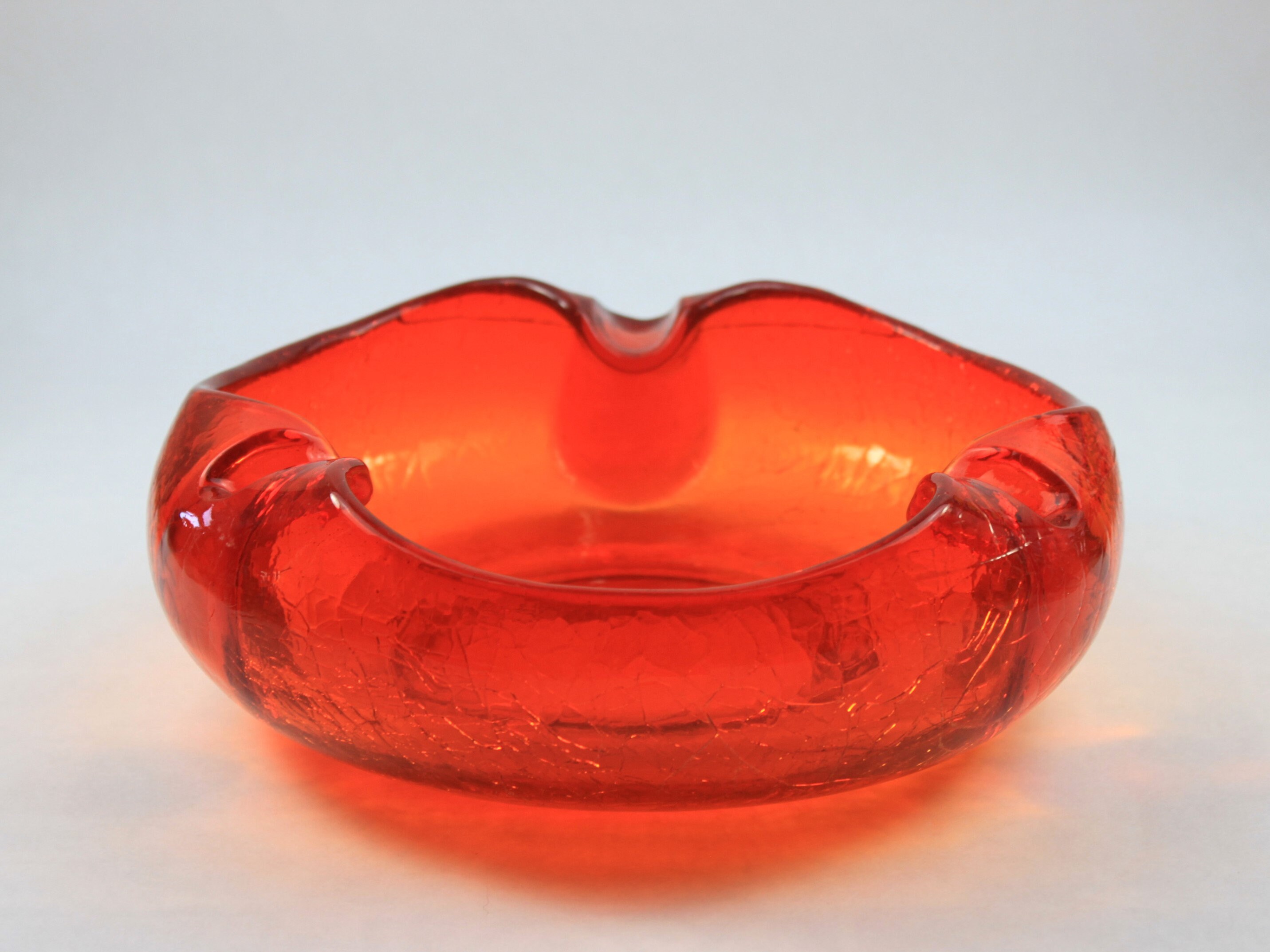 1960s Viking Crackle Glass Hand Blown Cigar Ashtray