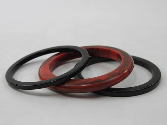 Bakelite Bangle Stack Set Red and Black Swirl Dom… - image 2