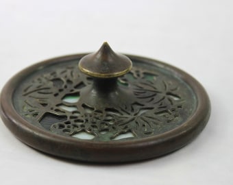 Early 20th C Tiffany Studios New York Antique Bronze Grapevine Paperweight