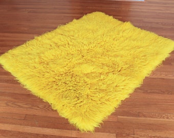 Vintage Yellow Shepherds Rug Made in Greece Hand Woven Wool Flokati Shag RARE 1970s