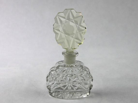 Art Deco Irice Crystal Perfume Bottle Made in Cze… - image 1