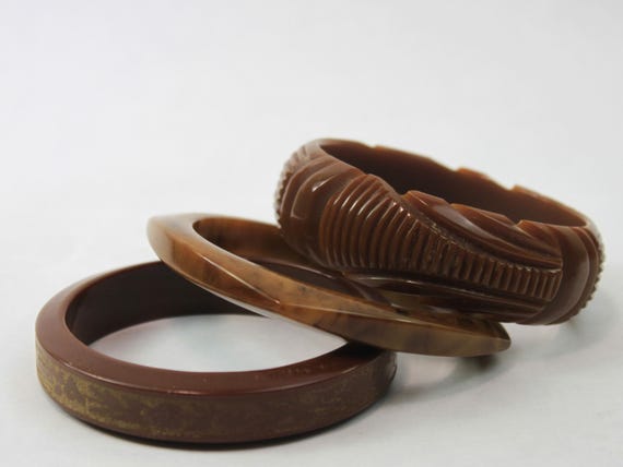 Bakelite Bangle Stack Set Brown Carved Mississipp… - image 4